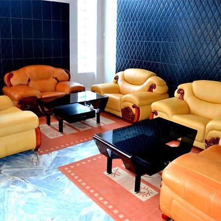 Royal Suites Hotel Nouakchott Exteriör bild